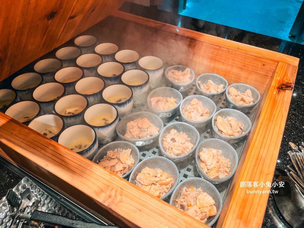 台北【URBAN PARADISE 吃到飽】百貨商圈最頂吃到飽餐廳，信義店訂位技巧給你