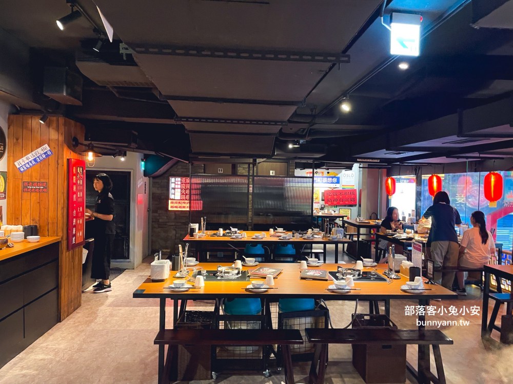 西門町美食【ABV串串啤酒館西門店】高CP值串串火鍋，超過食材50款任選