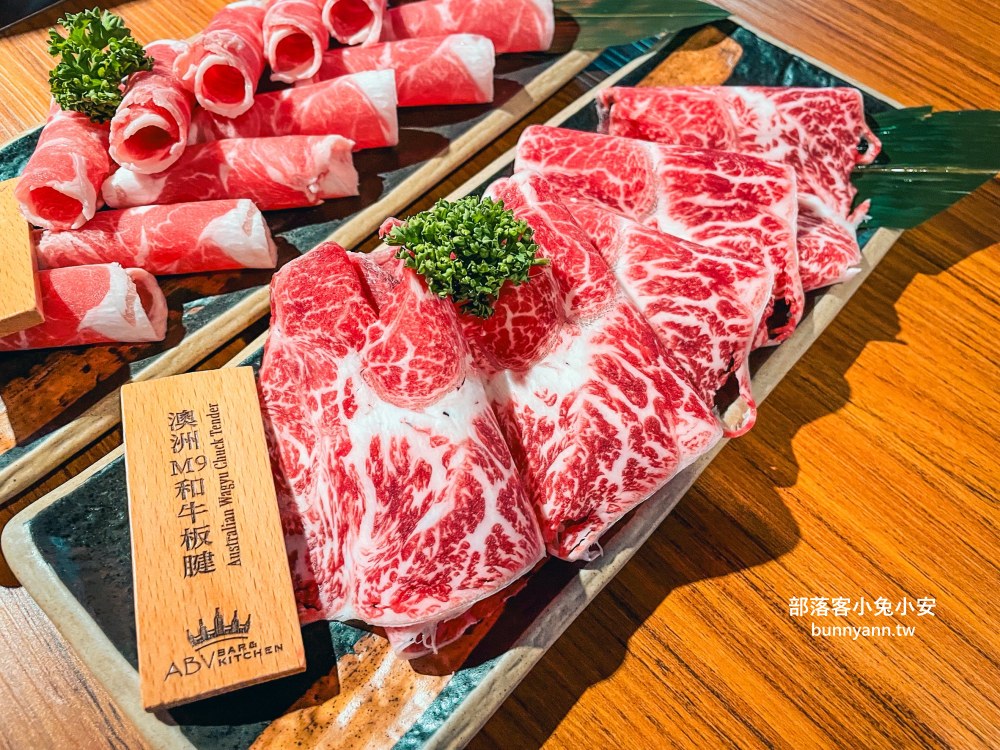 西門町美食【ABV串串啤酒館西門店】高CP值串串火鍋，超過食材50款任選