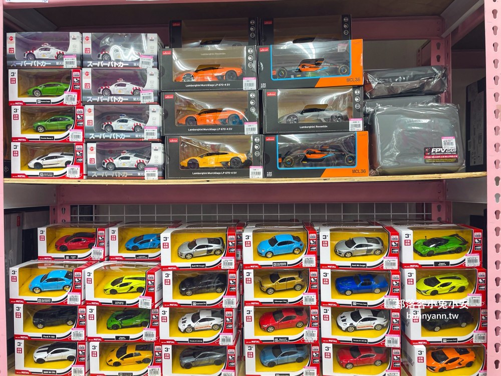 新北【亞細亞Toys批發家族新莊場】上萬款正版授權玩具批發價開搶！必買重點幫你總整理
