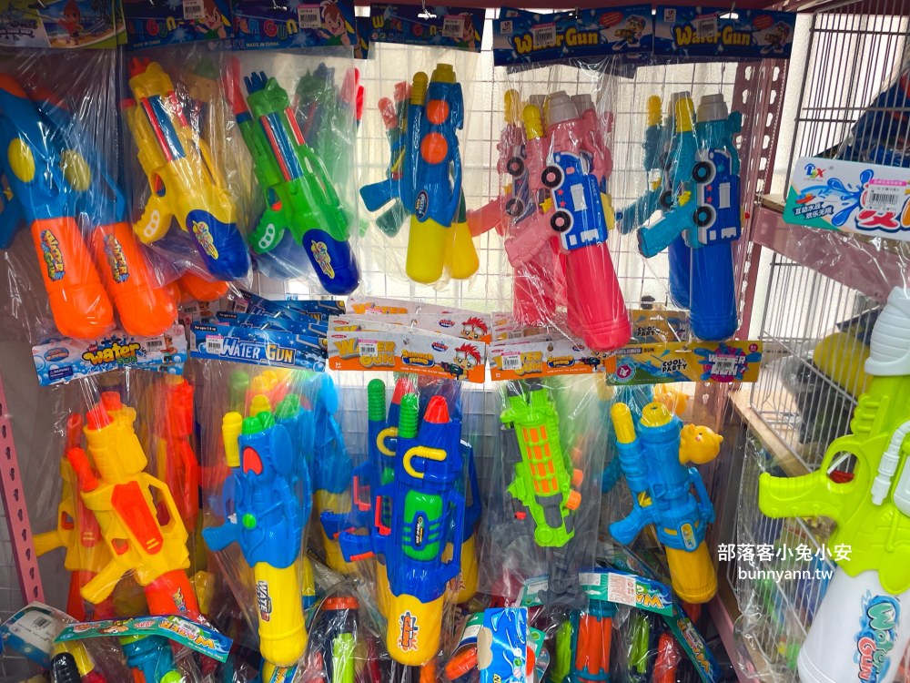 新北【亞細亞Toys批發家族新莊場】上萬款正版授權玩具批發價開搶！必買重點幫你總整理
