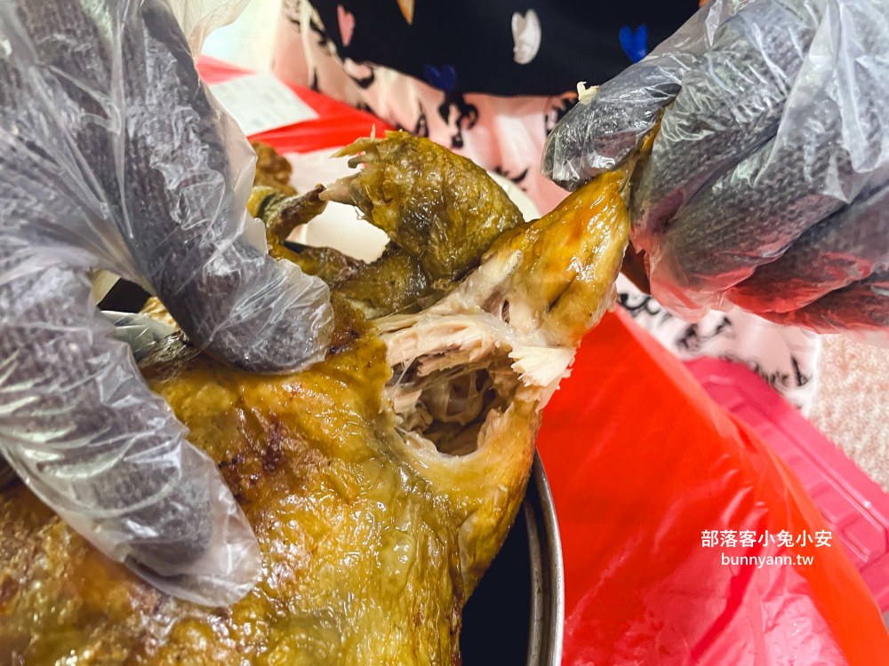新竹【劉家莊燜雞】新埔鎮好吃的噴汁鐵盒烤雞