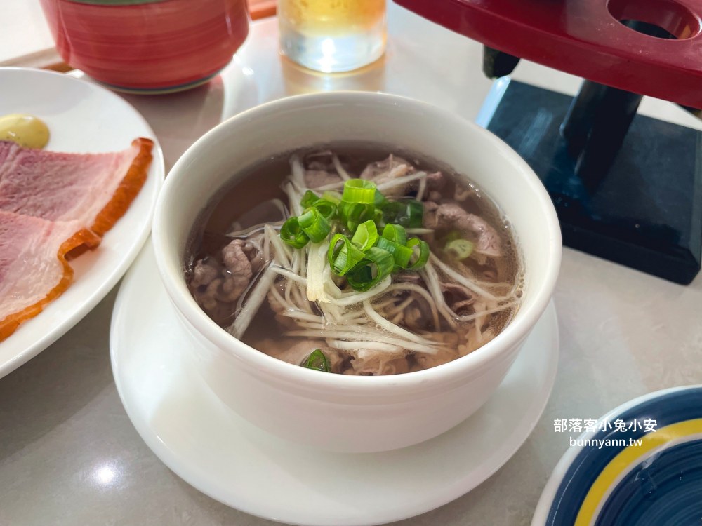 台中【品東西自助百匯】擁有50道料理的北屯區平價吃到飽餐廳