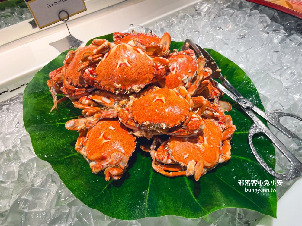 台中【品東西自助百匯】擁有50道料理的北屯區平價吃到飽餐廳