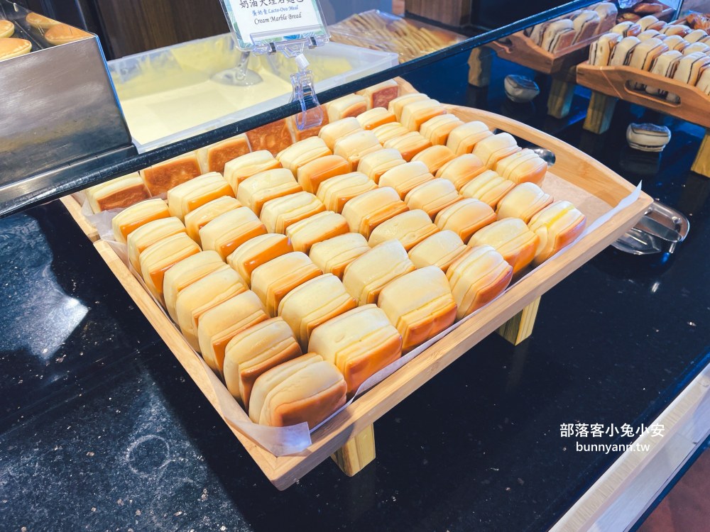 屏東【墾丁凱撒大飯店】小家庭必住的花園客房