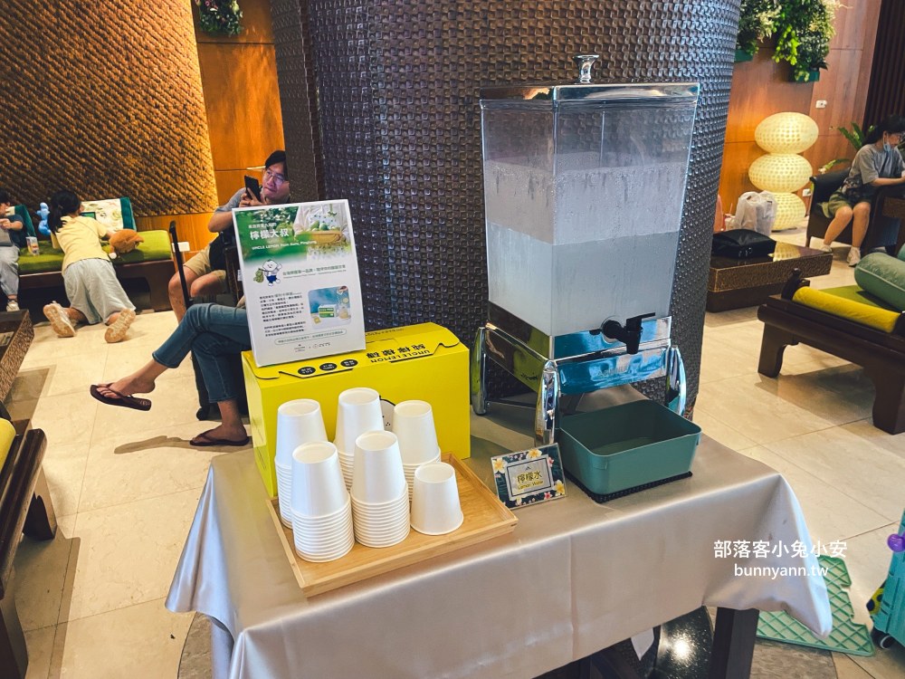 屏東【墾丁凱撒大飯店】小家庭必住的花園客房