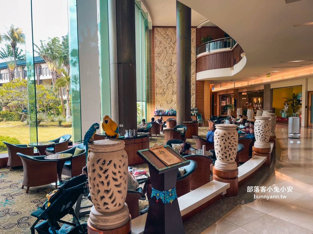 屏東【墾丁凱撒大飯店】小家庭必住的花園客房