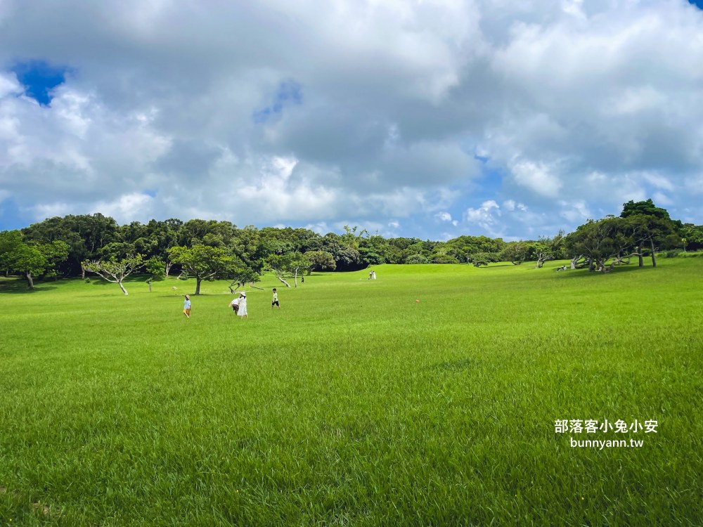 屏東【社頂自然公園】繞一圈半小時的礁岩洞穴環山步道