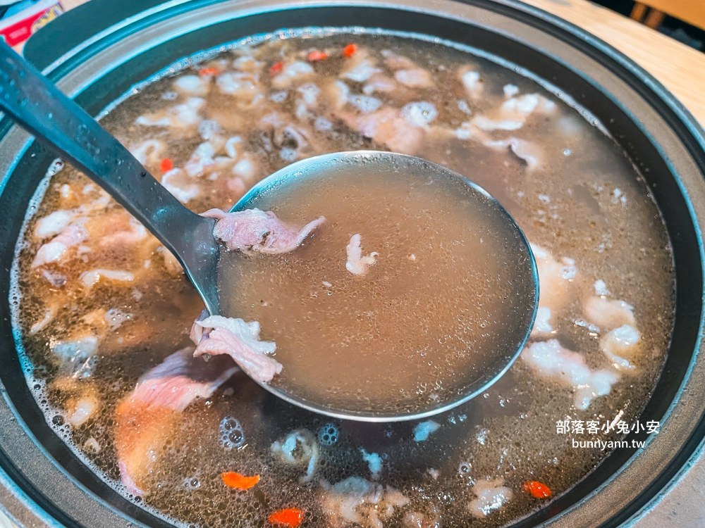彰化【溪湖阿秀羊肉店】每天都排隊的溫體羊肉爐餐廳