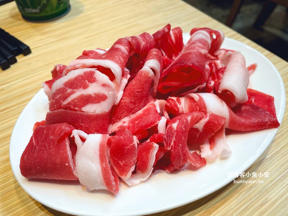 彰化【溪湖阿秀羊肉店】每天都排隊的溫體羊肉爐餐廳