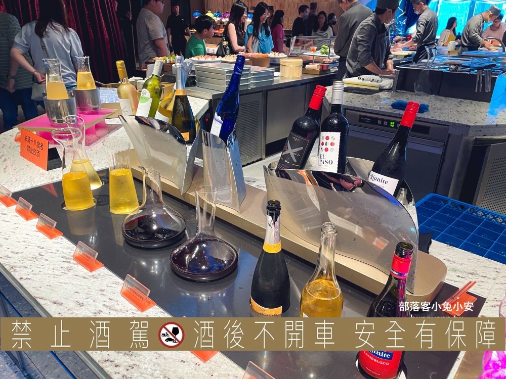 台北【URBAN PARADISE 吃到飽】百貨商圈最頂吃到飽餐廳，信義店訂位技巧給你