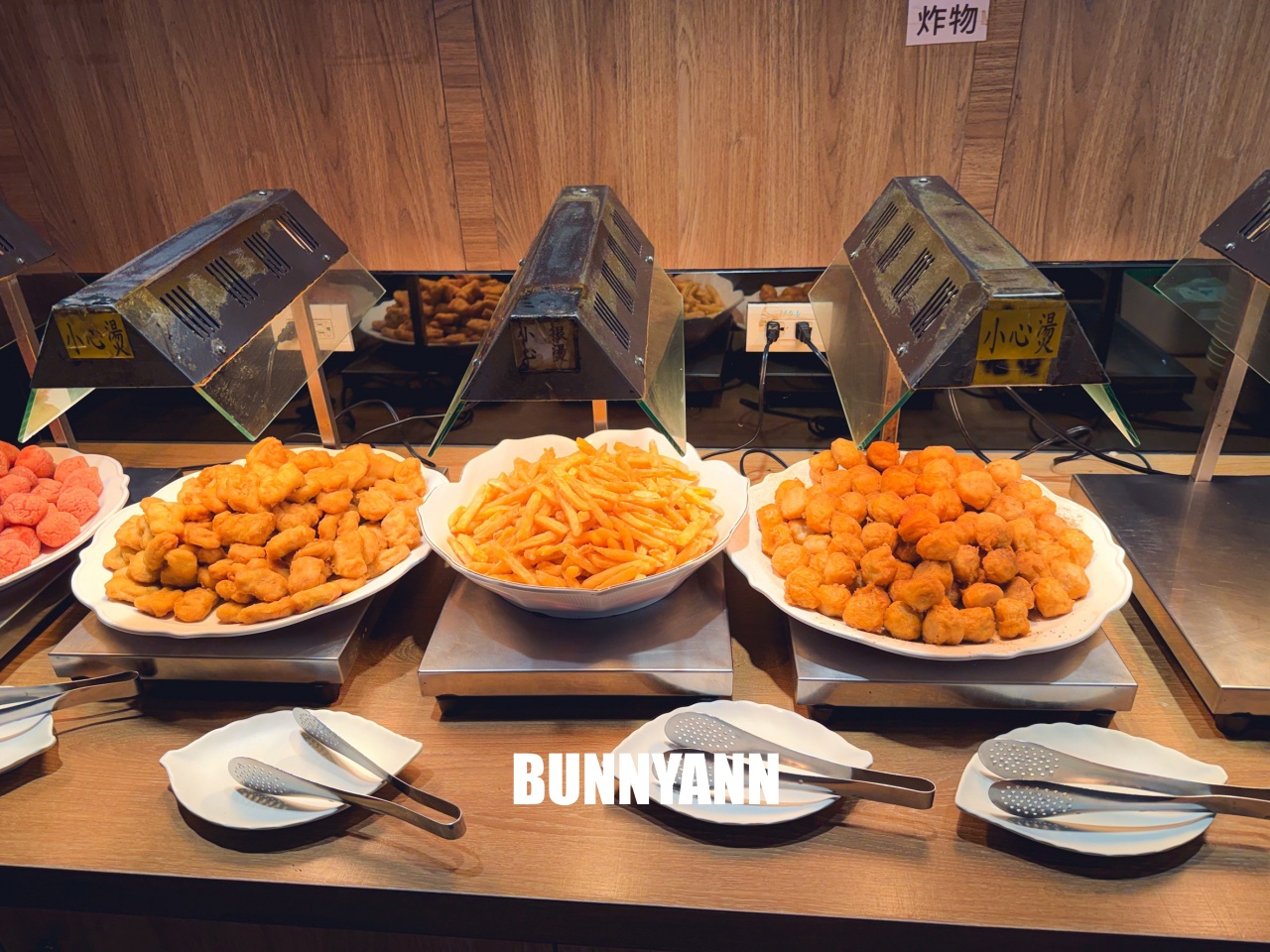 樹林美食推薦【安格士牛排館】400元就能夠使用自助吧無限吃。