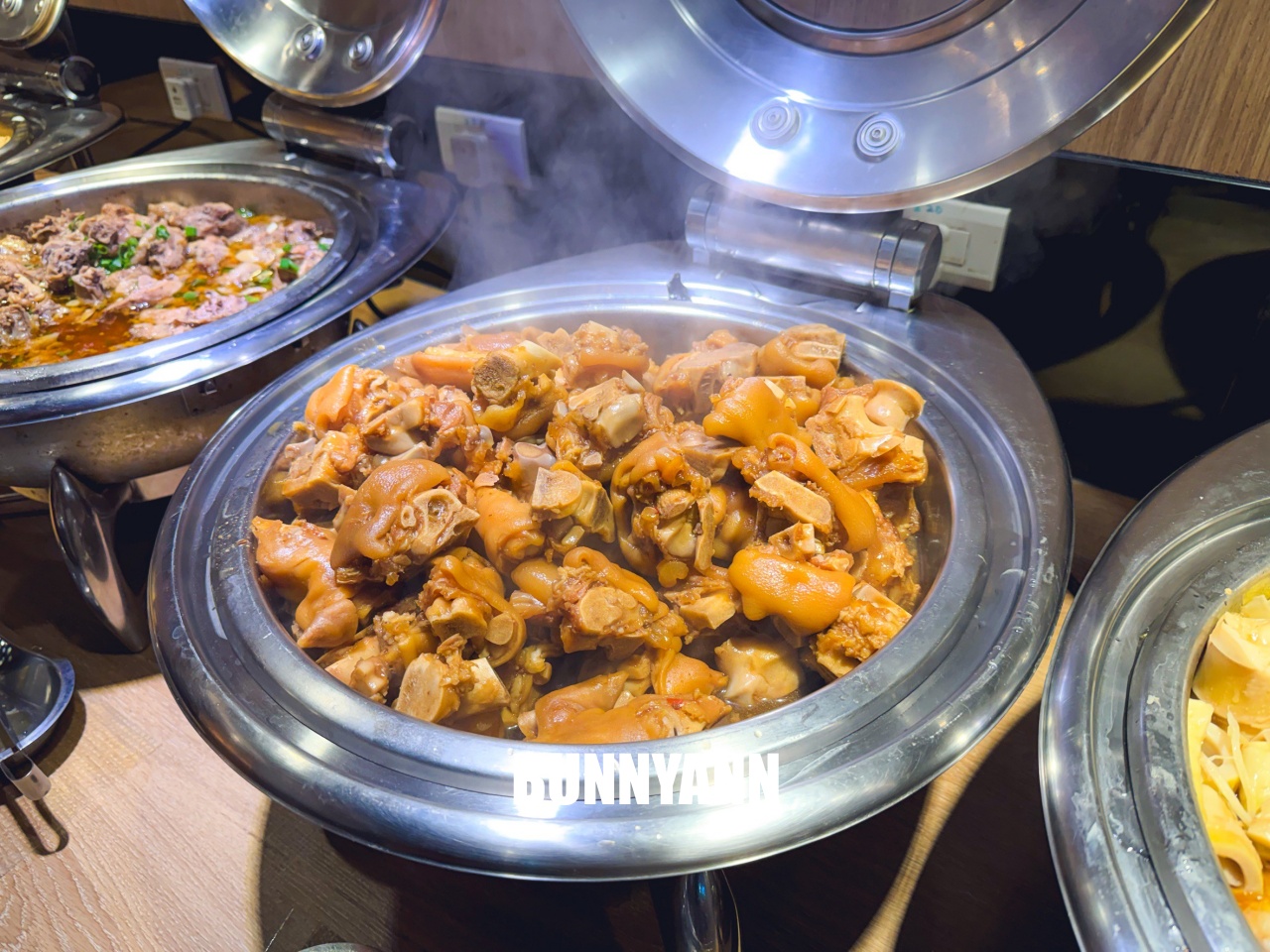 樹林美食推薦【安格士牛排館】400元就能夠使用自助吧無限吃。