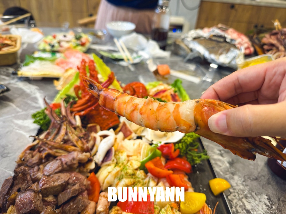 本來只想買點海鮮，結果像逛水產版好市多，連熟食壽司都忍不住帶走