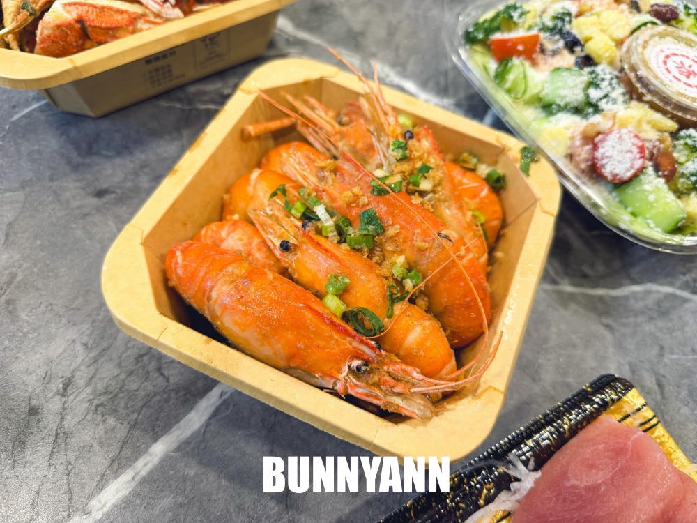 本來只想買點海鮮，結果像逛水產版好市多，連熟食壽司都忍不住帶走