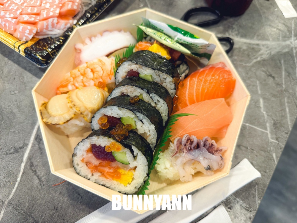 本來只想買點海鮮，結果像逛水產版好市多，連熟食壽司都忍不住帶走