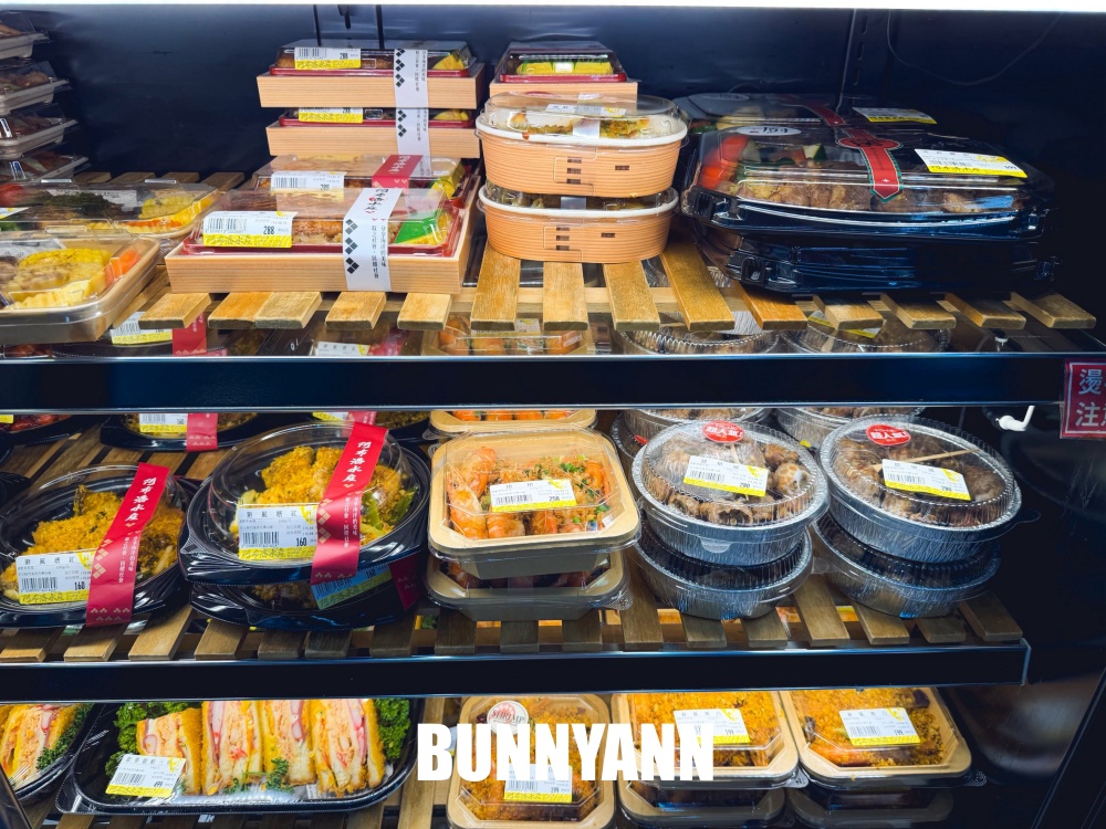 本來只想買點海鮮，結果像逛水產版好市多，連熟食壽司都忍不住帶走