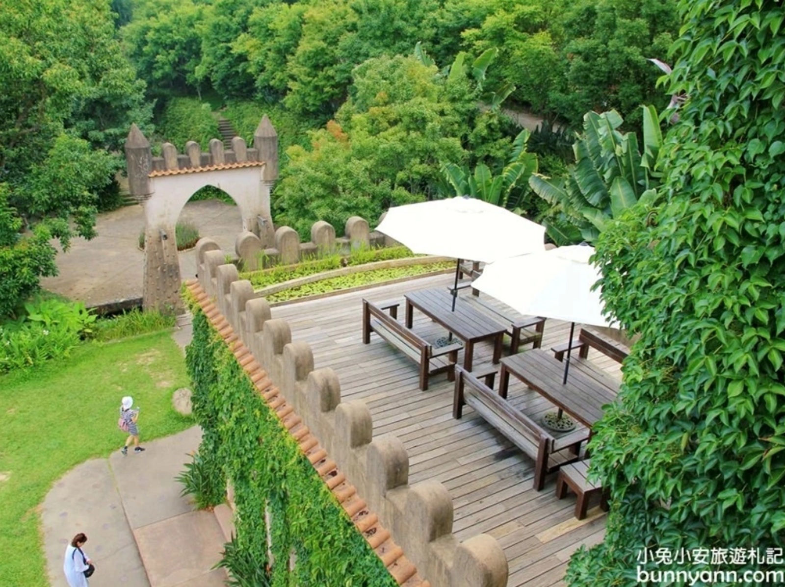 大湖【苗栗天空之城】景色超美的天空之城景觀餐廳，約會、賞景和城堡每個都推薦 @小兔小安*旅遊札記