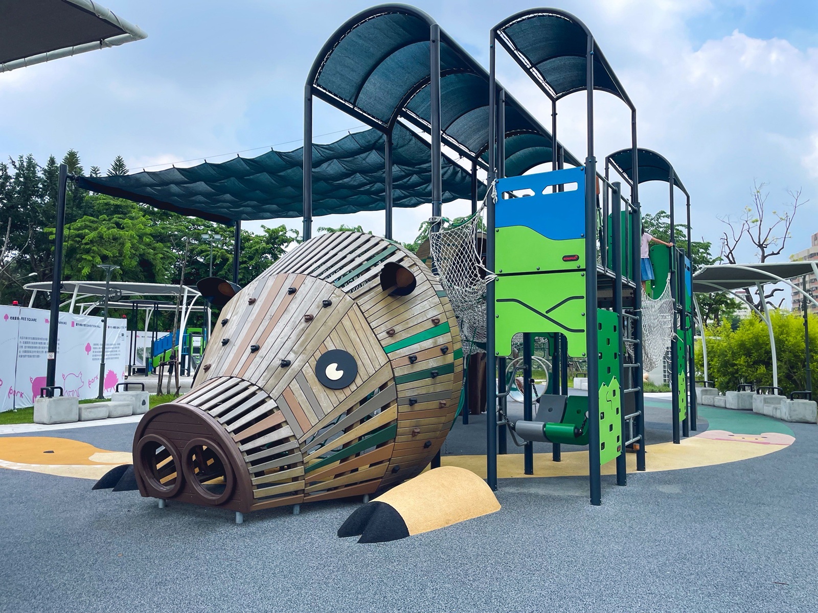 台中【豬事圓滿公園】山豬為主題的在地特色公園，溜滑梯真好玩