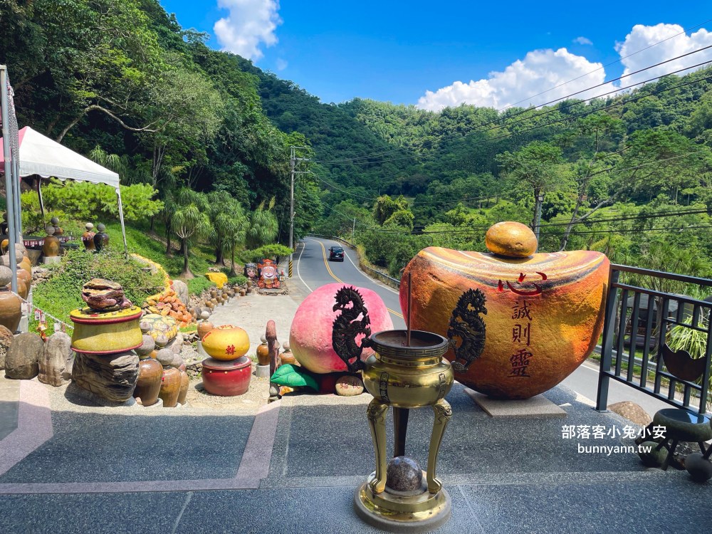 南投【元寶土地公廟】求財參拜必訪，土地公為你補財庫、發大財！