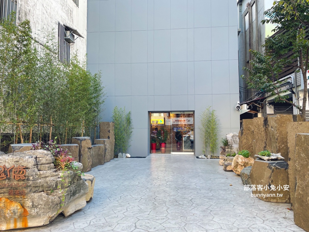 短腿阿鹿餅乾礁溪店，位在礁溪溫泉街上的超好吃起司風味曲奇餅乾