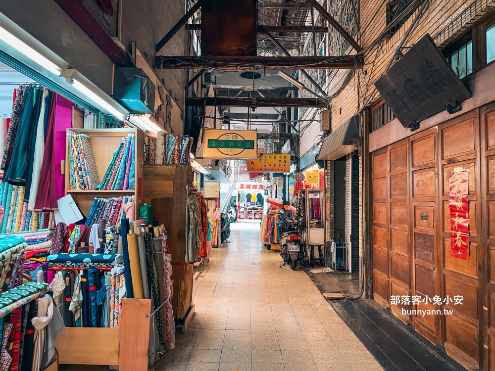 【台南西市場】最美的大菜市傳統市場，好逛好拍美食又好吃