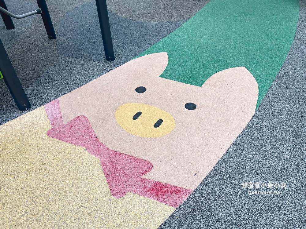 台中【豬事圓滿公園】山豬為主題的在地特色公園，溜滑梯真好玩