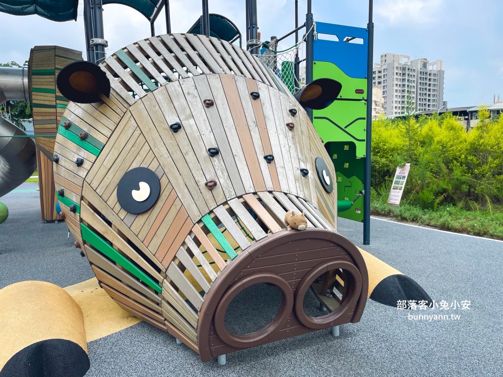 台中【豬事圓滿公園】山豬為主題的在地特色公園，溜滑梯真好玩