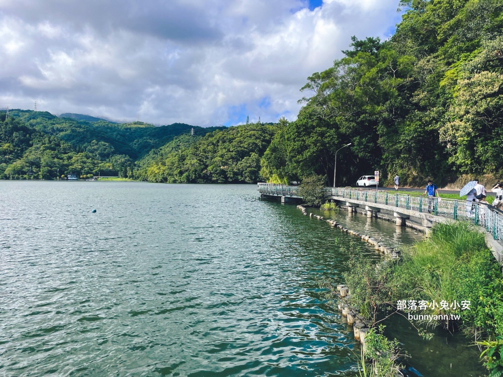 宜蘭龍潭湖公園半日遊，單程繞一圈不用一小時，沿途湖光山色真美