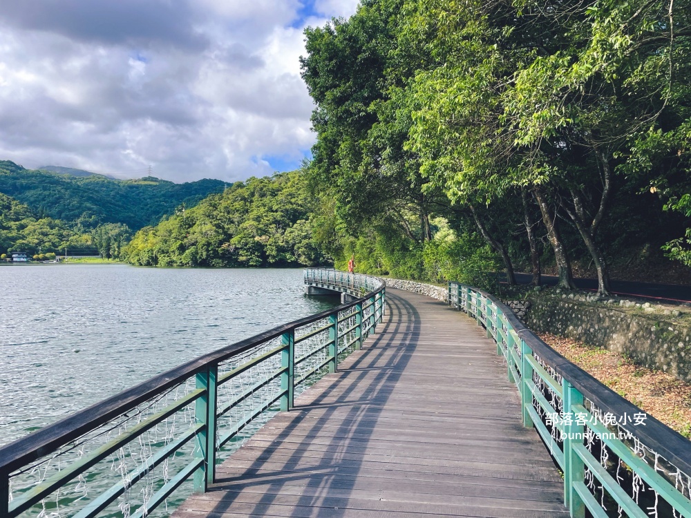 宜蘭龍潭湖公園半日遊，單程繞一圈不用一小時，沿途湖光山色真美