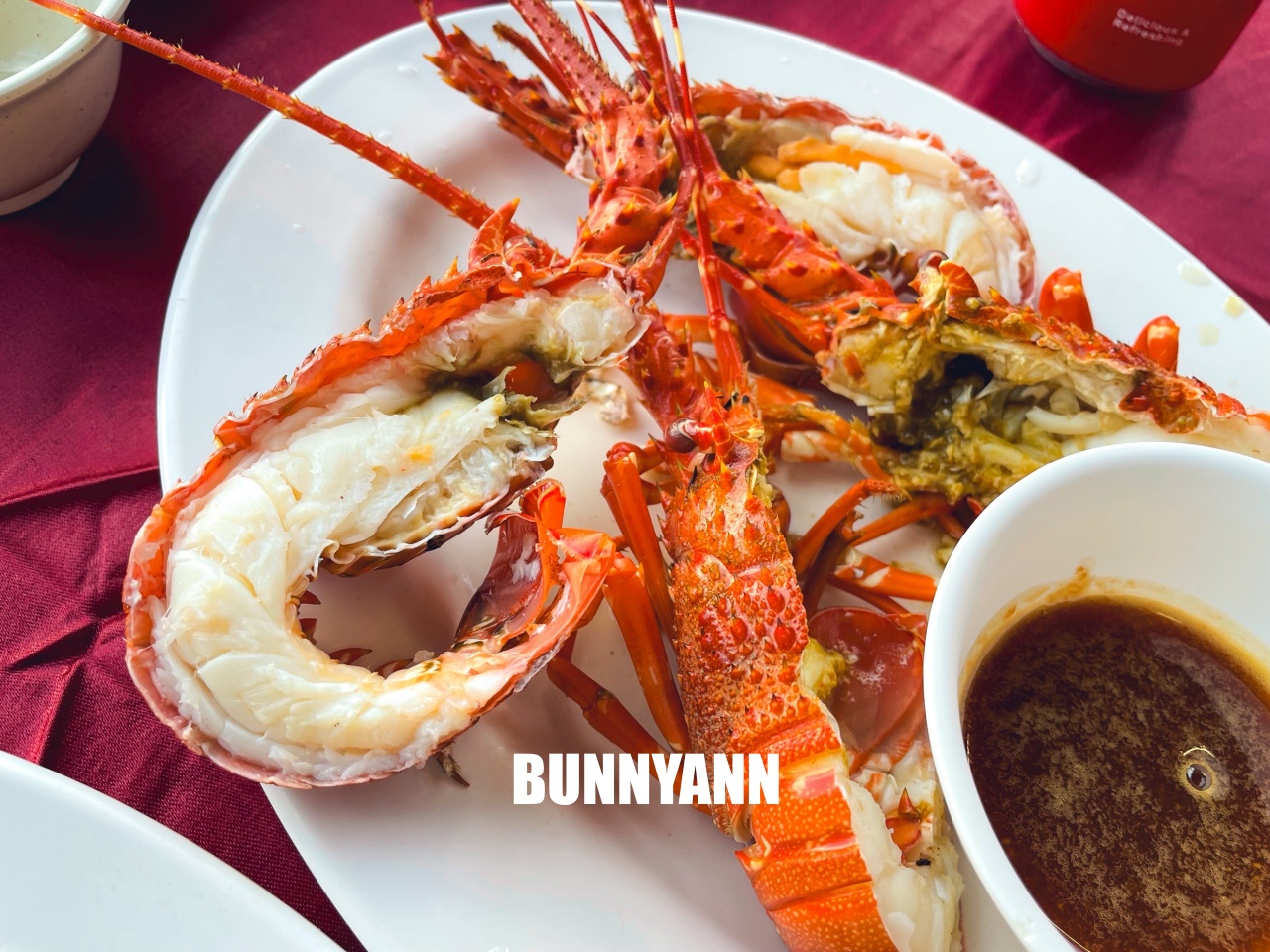 花蓮海產店【055龍蝦海鮮餐廳】超熱門海鮮餐廳！龍蝦與鮑魚便宜賣真強大