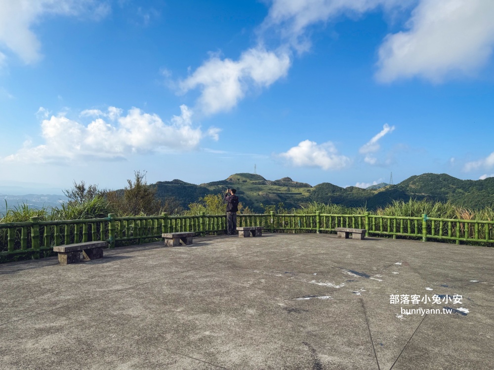 新北【不厭亭】下車走兩分鐘就到的山陵線賞景去處，地點公開!!