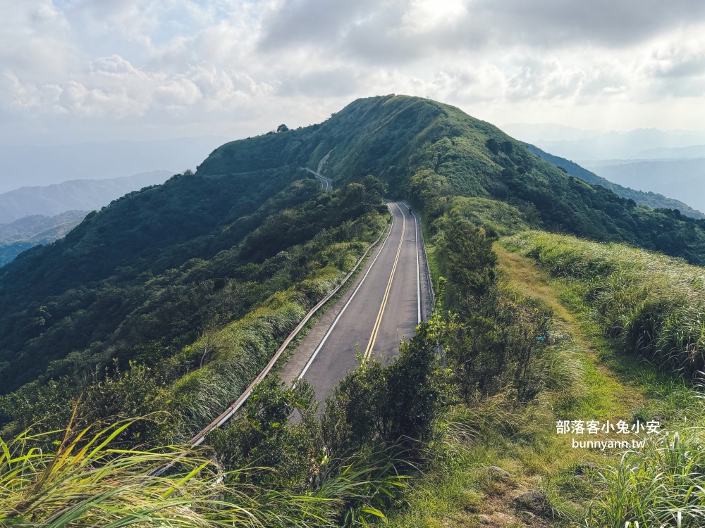 新北【不厭亭】下車走兩分鐘就到的山陵線賞景去處，地點公開!!