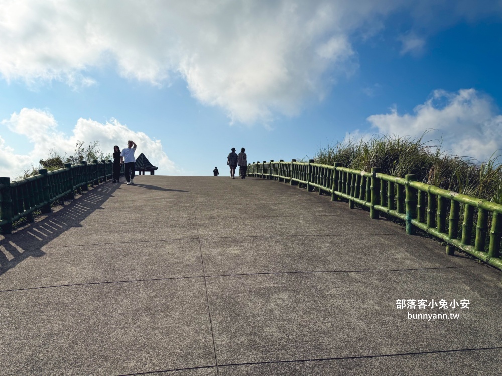 新北【不厭亭】下車走兩分鐘就到的山陵線賞景去處，地點公開!!