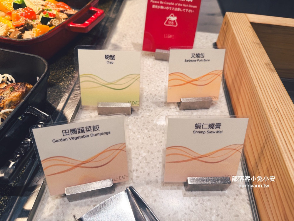 有夠好訂到的吃到飽!午餐不用提早一個月訂就有,網友一致好評居多,不可置信的小巧卻豐盛 有夠好訂到的吃到飽!午餐不用提早一個月訂就有,網友一致好評居多,不可置信的小巧卻豐盛