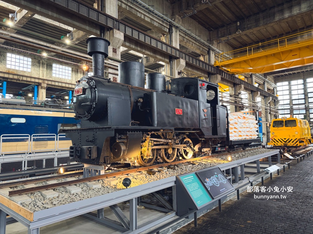 台北【國家鐵道博物館】來參觀火車展館、搭陸上電車和親子館每項都好玩