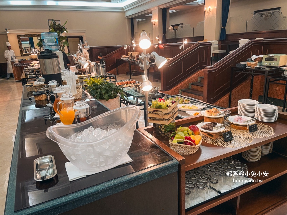 豪斯登堡飯店住宿推薦海牙飯店住一晚,城堡房間和浪漫豪斯登堡夜景 豪斯登堡飯店住宿推薦海牙飯店住一晚,城堡房間和浪漫豪斯登堡夜景