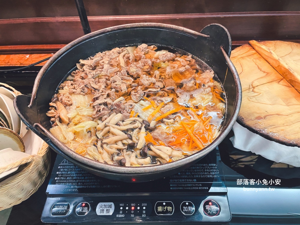 豪斯登堡飯店住宿推薦海牙飯店住一晚,城堡房間和浪漫豪斯登堡夜景 豪斯登堡飯店住宿推薦海牙飯店住一晚,城堡房間和浪漫豪斯登堡夜景