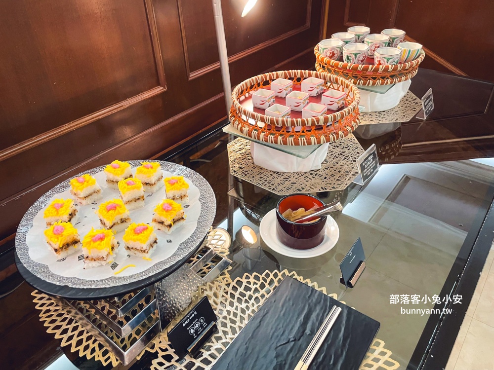 豪斯登堡飯店住宿推薦海牙飯店住一晚,城堡房間和浪漫豪斯登堡夜景 豪斯登堡飯店住宿推薦海牙飯店住一晚,城堡房間和浪漫豪斯登堡夜景