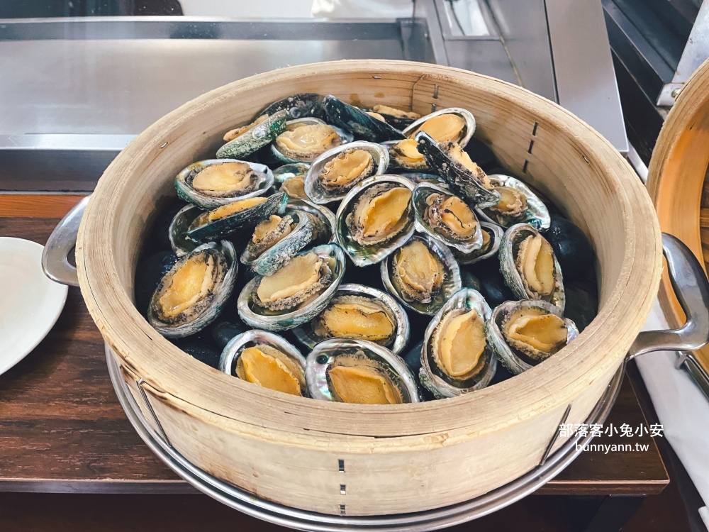 豪斯登堡飯店住宿推薦海牙飯店住一晚,城堡房間和浪漫豪斯登堡夜景 豪斯登堡飯店住宿推薦海牙飯店住一晚,城堡房間和浪漫豪斯登堡夜景