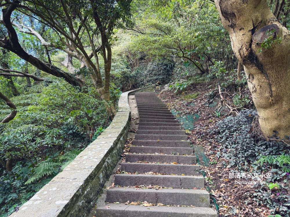 新北【牛港稜步道】來回一小時的登山步道,海景跟山景一次飽覽!! 新北【牛港稜步道】來回一小時的登山步道,海景跟山景一次飽覽!!