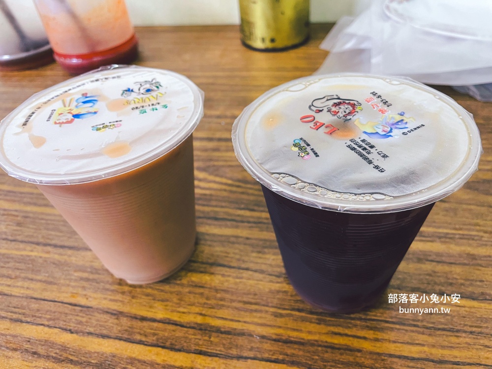 深澳漁港吃這間「阿玉鍋貼」路邊小吃，是居民和卡車司機超愛的鍋貼店
