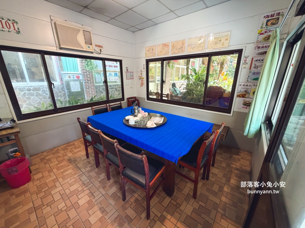 觀音山美食推薦【鴻興土雞城】必吃白斬雞與苦瓜雞湯,餐點好吃又好停車!! 觀音山美食推薦【鴻興土雞城】必吃白斬雞與苦瓜雞湯,餐點好吃又好停車!!