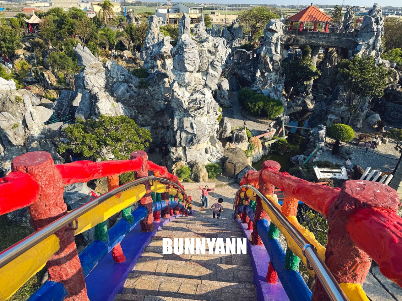 雲林人氣迷宮秘境!五年千歲公園,美拍全台最高彩虹彎橋 雲林人氣迷宮秘境!五年千歲公園,美拍全台最高彩虹彎橋