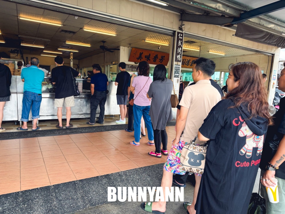 份量超大吃超撐！高雄排隊名店仁武烤鴨，必點招牌炒鴨架香濃夠味