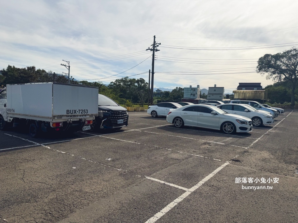 桃園【佳安薑母鴨】隱身小路內的好吃薑母鴨店，小木屋包廂適合聚餐推薦