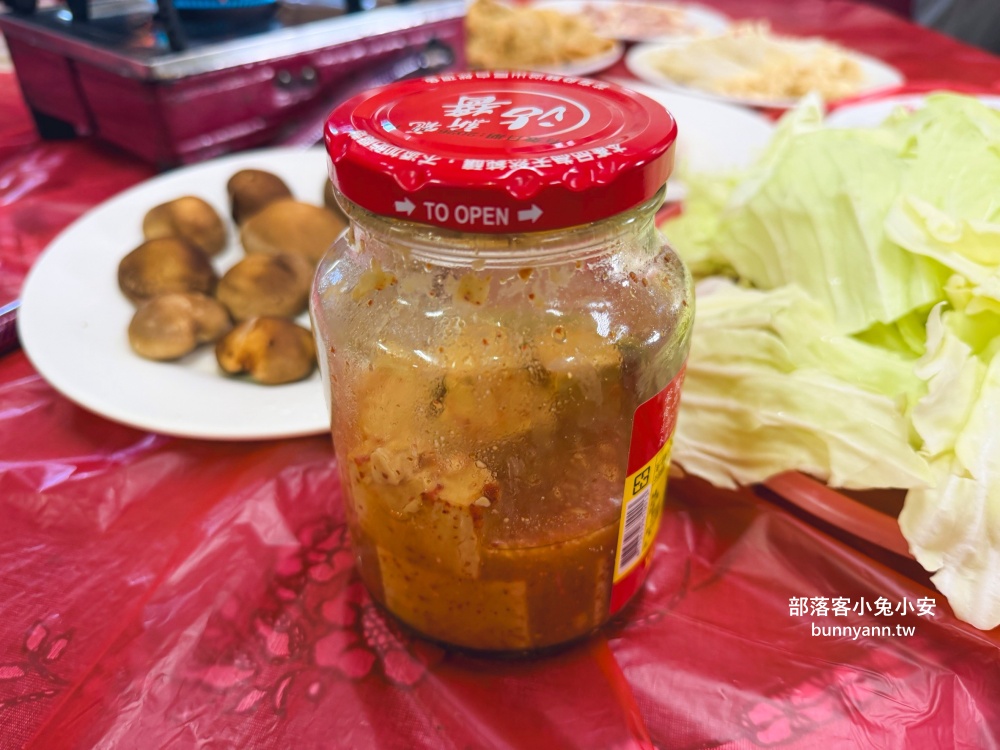 桃園【佳安薑母鴨】隱身小路內的好吃薑母鴨店，小木屋包廂適合聚餐推薦