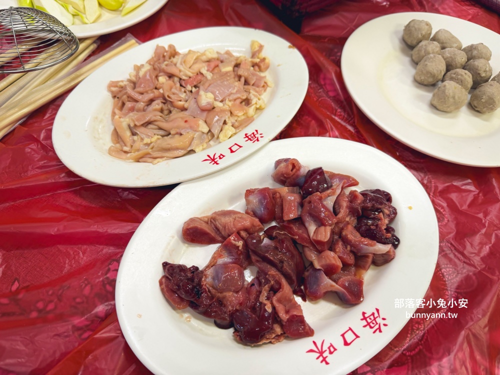 桃園【佳安薑母鴨】隱身小路內的好吃薑母鴨店，小木屋包廂適合聚餐推薦