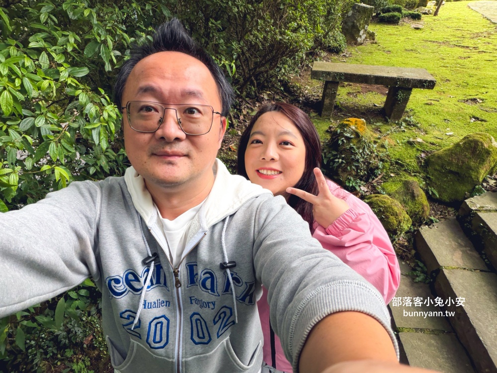 陽明山【小隱潭瀑布】從入口處到牛奶色瀑布來回只要15分鐘輕鬆走 陽明山【小隱潭瀑布】從入口處到牛奶色瀑布來回只要15分鐘輕鬆走