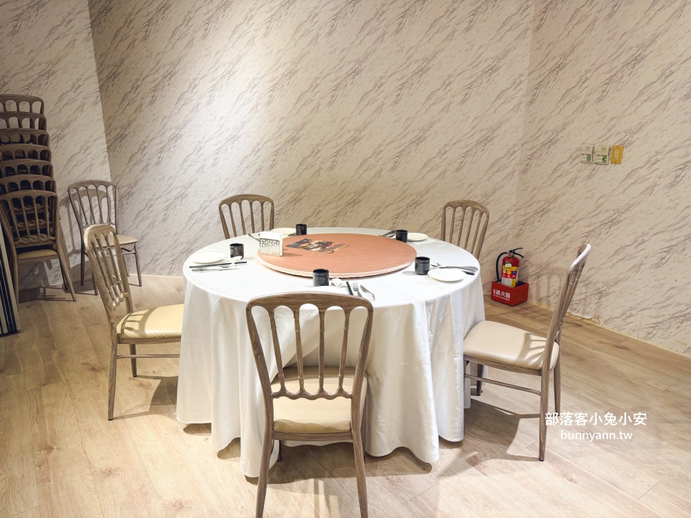 台北【彭園壹品宴】經典道地的湖南料理，山鄉風味在市區就能品嚐到!!